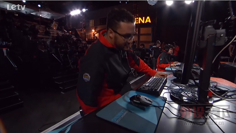 Aphromoo.jpg