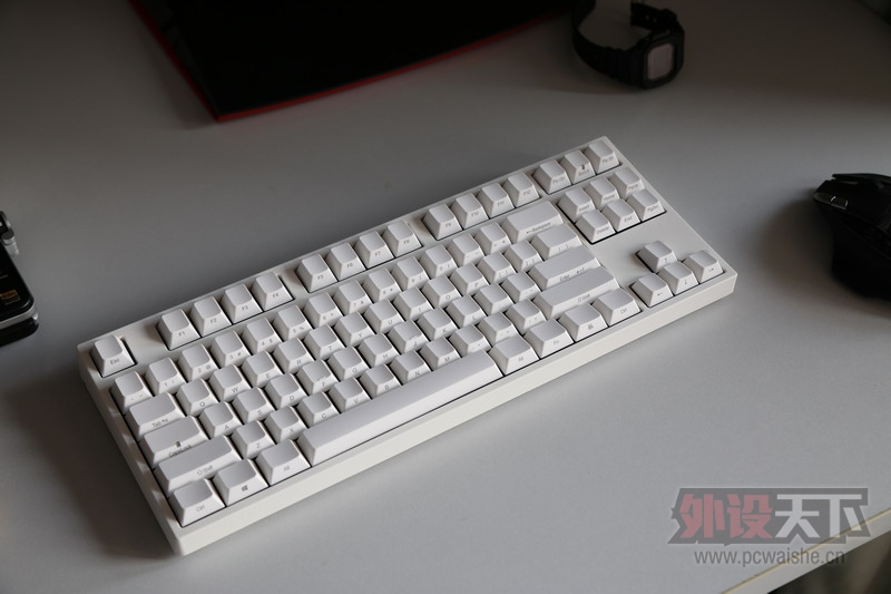 Leopold 利奥博德 小白  FC750R 白色机械键盘 开箱
