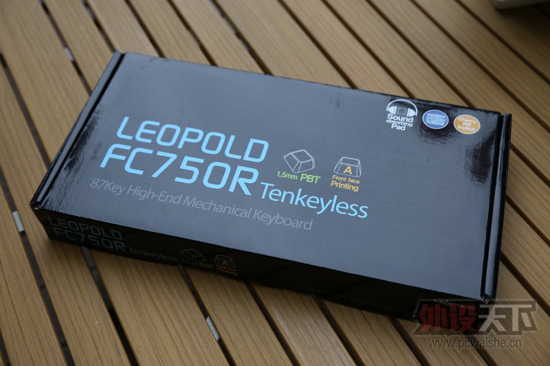 Leopold 利奥博德 小白  FC750R 白色机械键盘 开箱