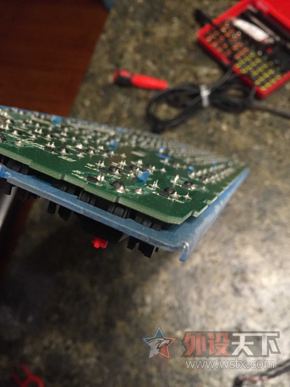 【超级评测周 + 机械键盘拆解与评测---赛睿 M500 样品】