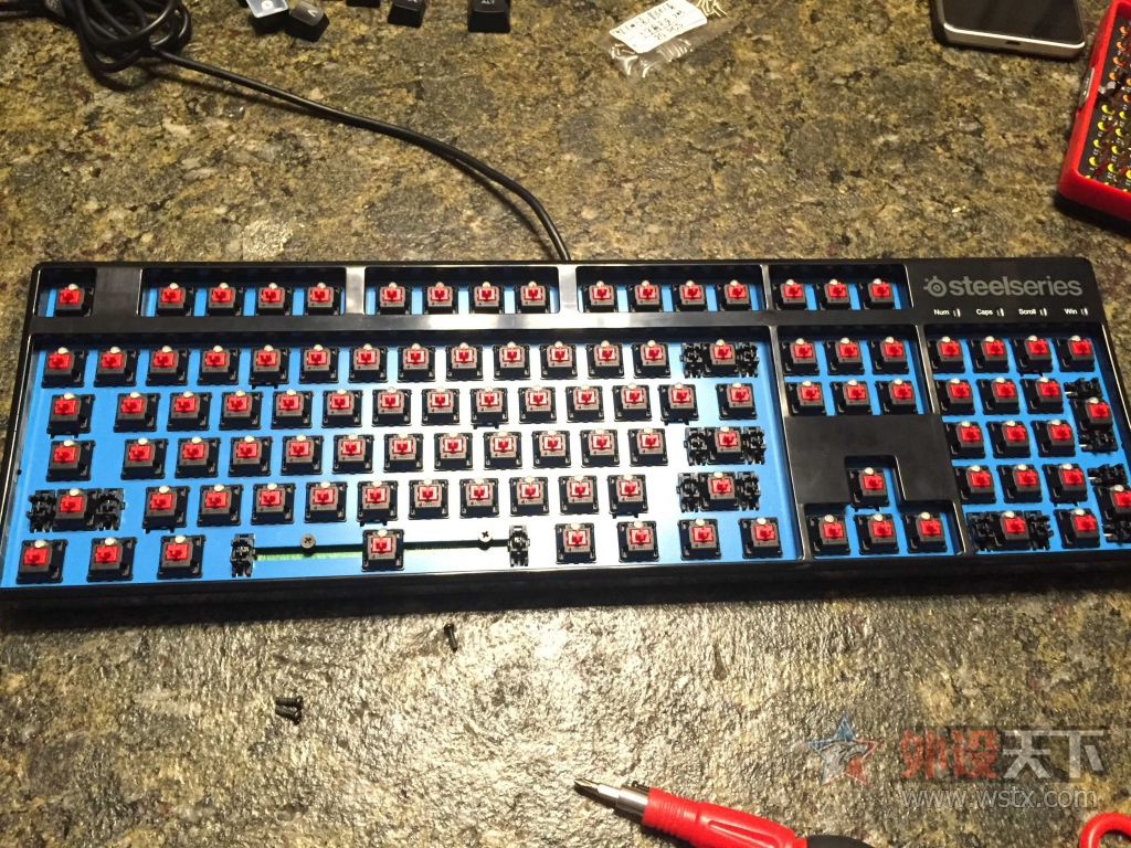 【超级评测周 + 机械键盘拆解与评测---赛睿 M500 样品】