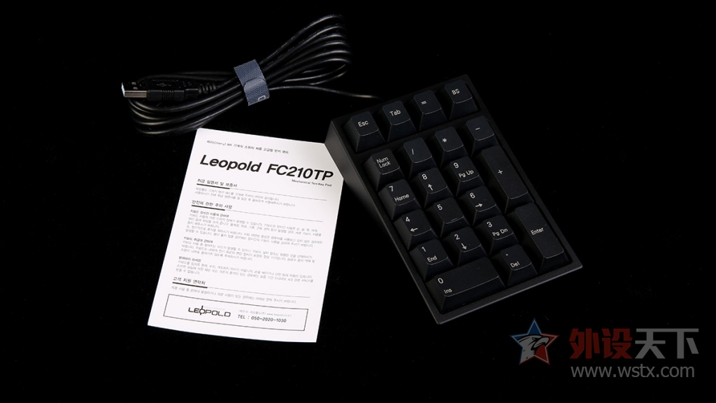 Leopold FC210TP键盘拆解评测：288元数字键盘