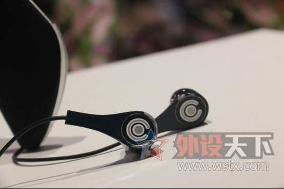 工程版UMind意念机体验记:第一次解放双手，烧“脑”听歌
