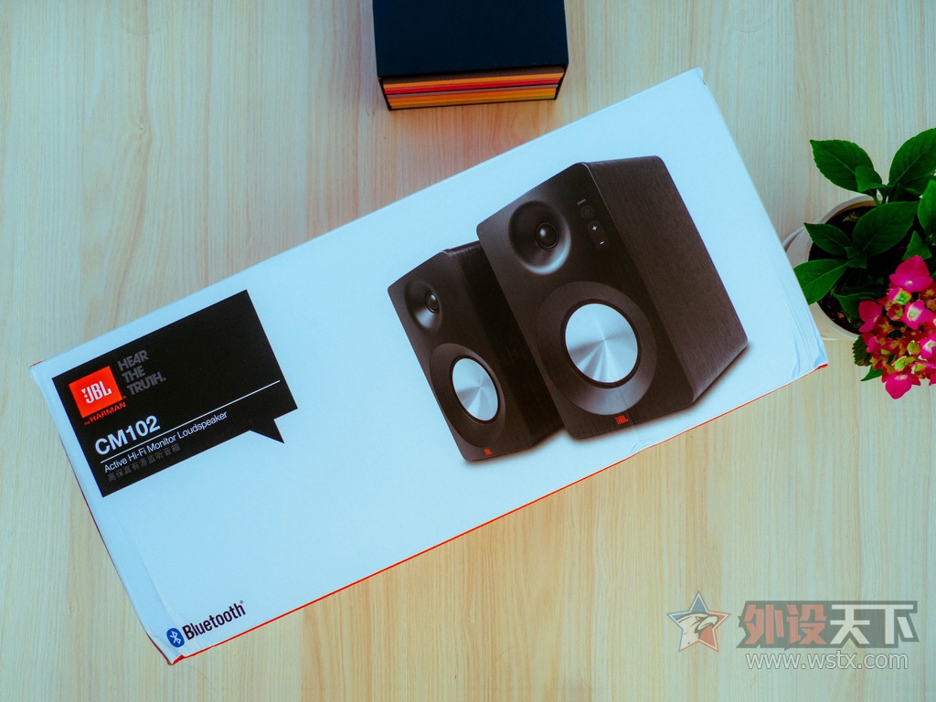 体验JBL CM102监听音箱---感受纯真的声音，还原音乐色彩