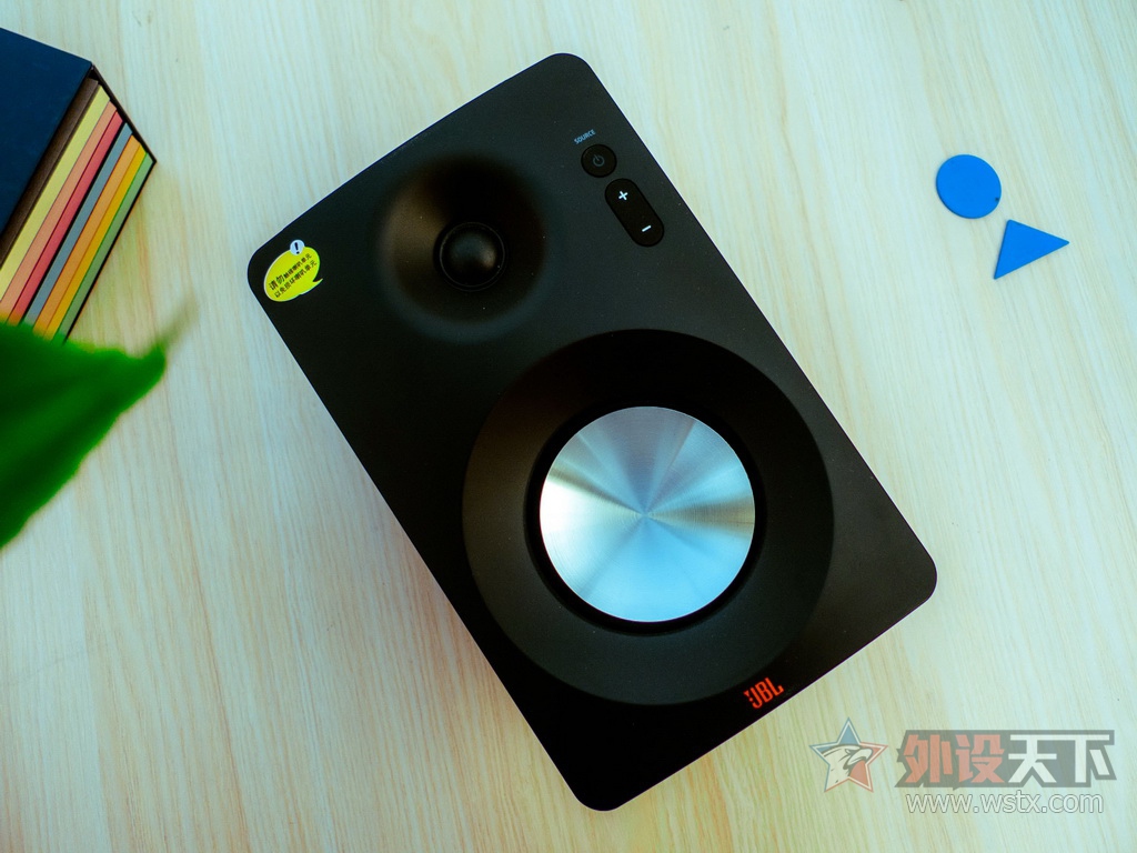 体验JBL CM102监听音箱---感受纯真的声音，还原音乐色彩