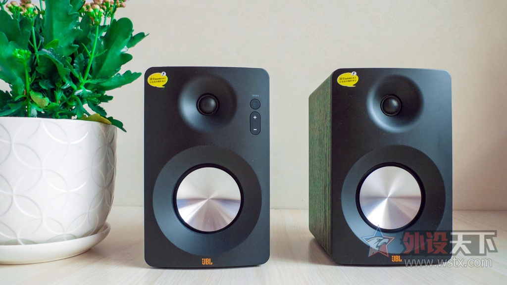 体验JBL CM102监听音箱---感受纯真的声音，还原音乐色彩
