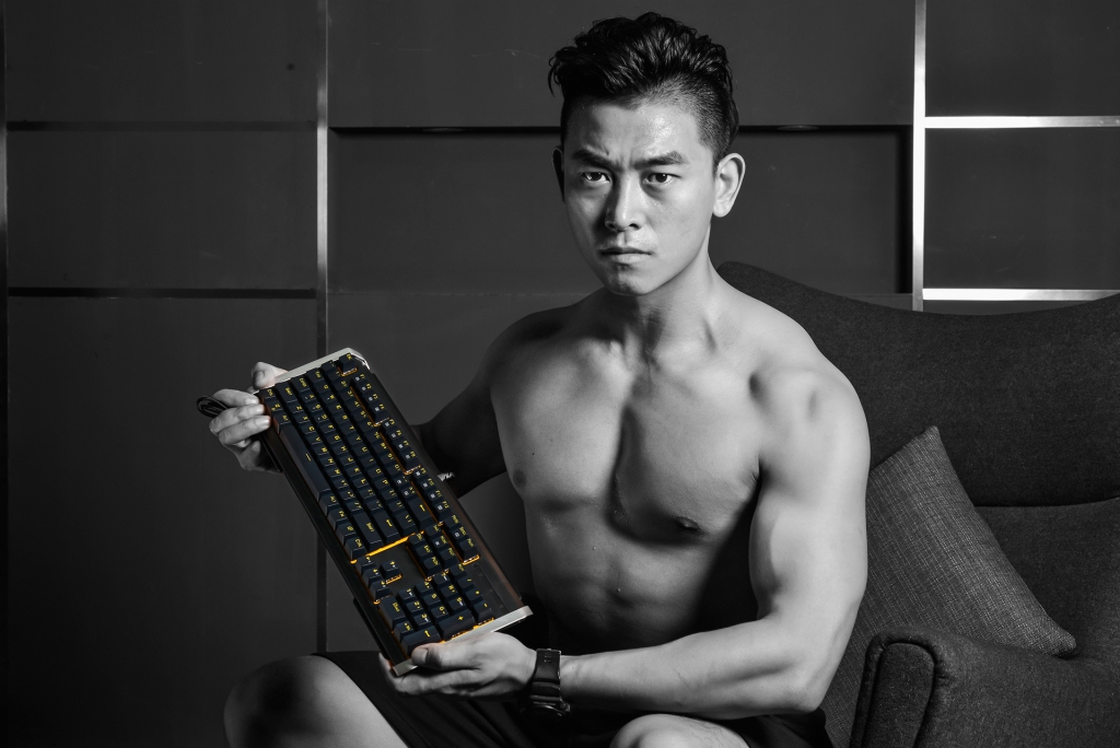 01.jpg