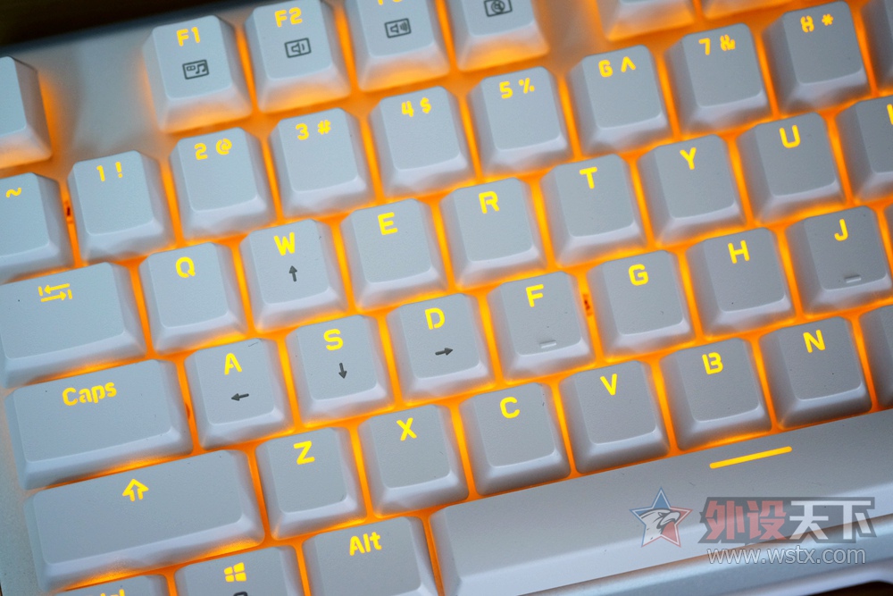 机械键盘的普及时代来了，只售199元的贱驴619打滚