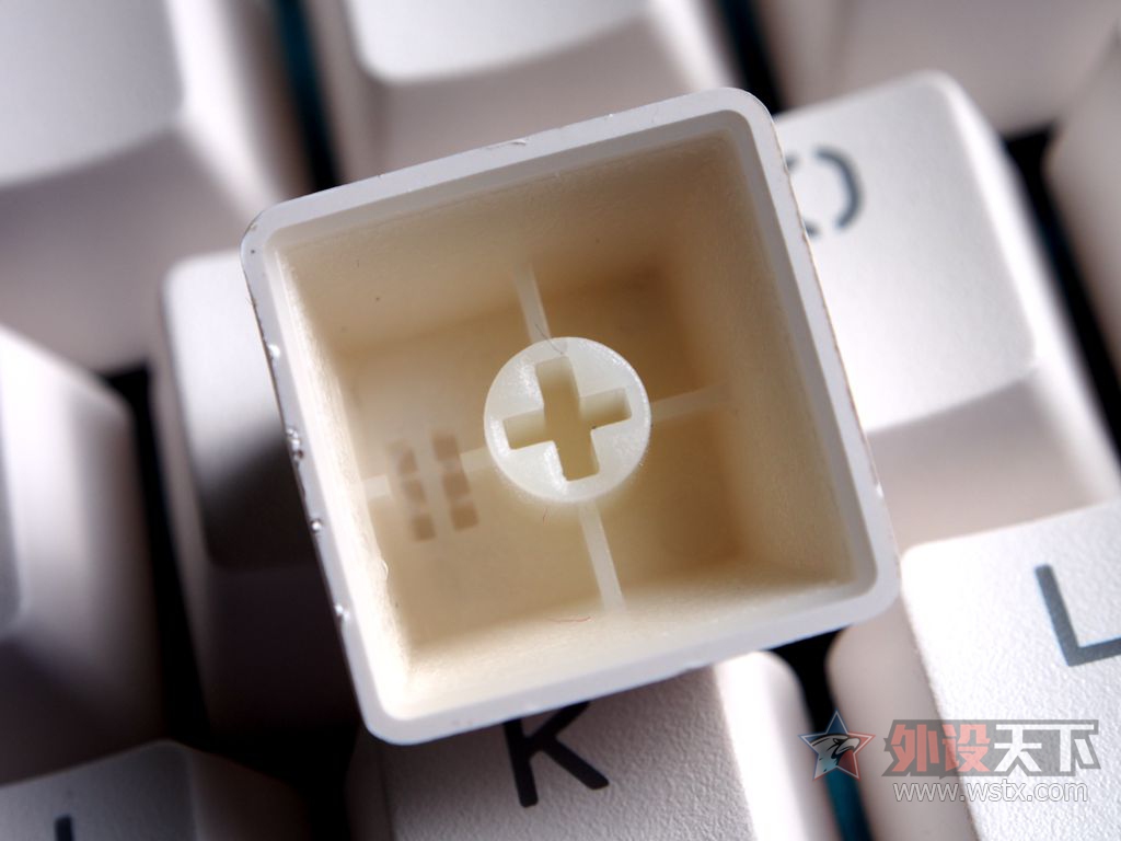当然要说灯，但也不能只说灯。—— 高斯GK87 全景RGB背光键盘细说及简单改造（写完）.