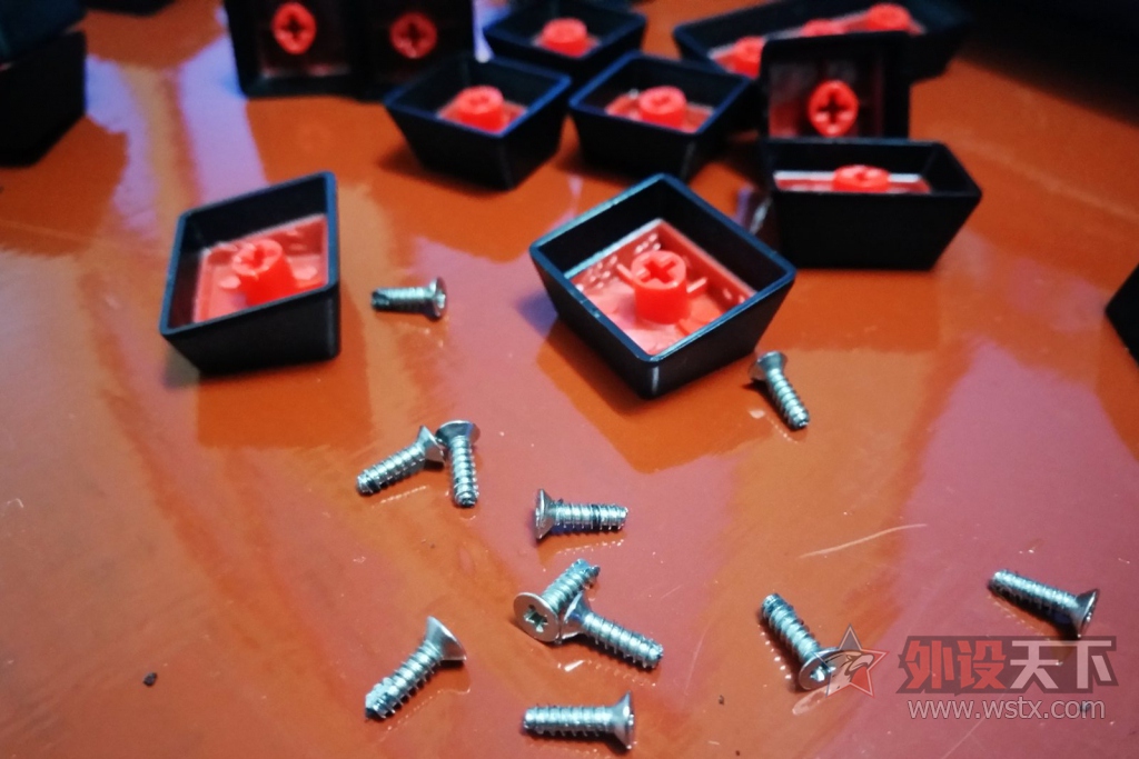 好消息！好消息！雷柏V500合金游戏机械键盘99元啦！