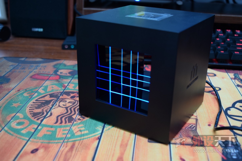 长不大的男孩，首入家用智能游戏机 钛度 miniStation 开箱展示