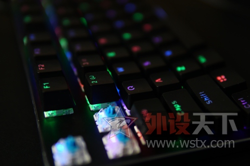 超炫灯光大升级     雷柏V500RGB合金版机械键盘评测