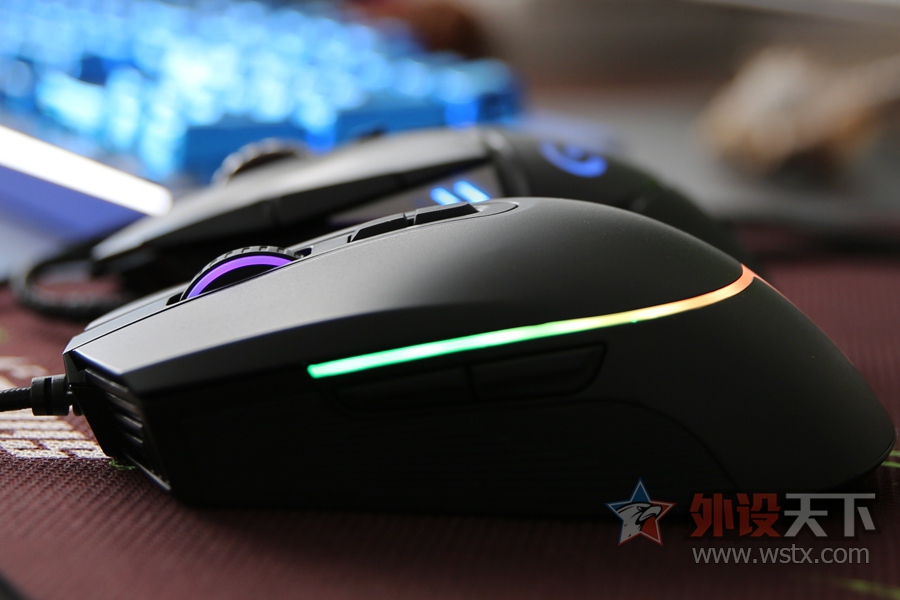 丁字裤也要RGB——雷神猎兵M301游戏鼠标评测
