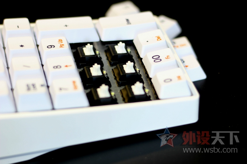 阿米洛 Varmilo小键盘 精致的小玩具