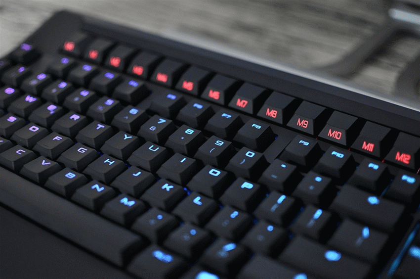 它的改变只是在拥抱新生代玩家，CHERRY MX BOARD9.0机械键盘评测