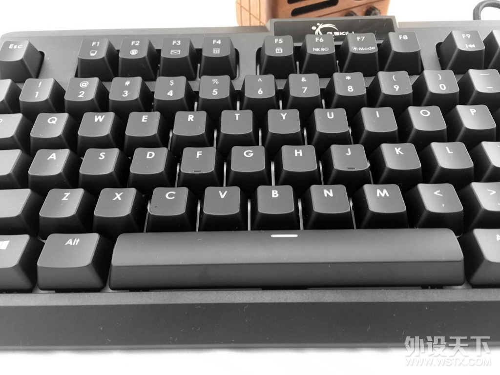 >---------芝奇KM560键盘评测---------又一个内存大厂的野心之作---------<