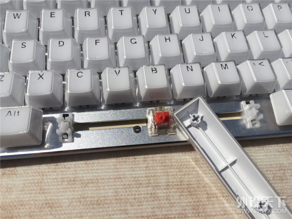 【温柔】终于等到你，雷柏V500s冰晶版红轴机械键盘评测