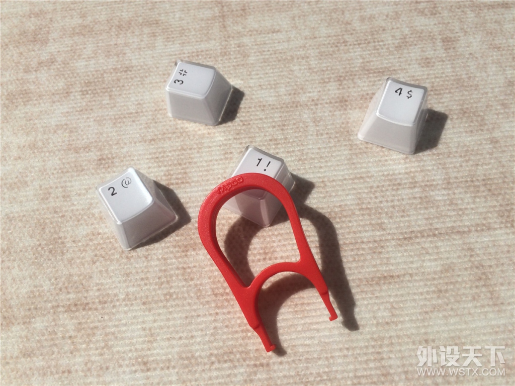 【温柔】终于等到你，雷柏V500s冰晶版红轴机械键盘评测