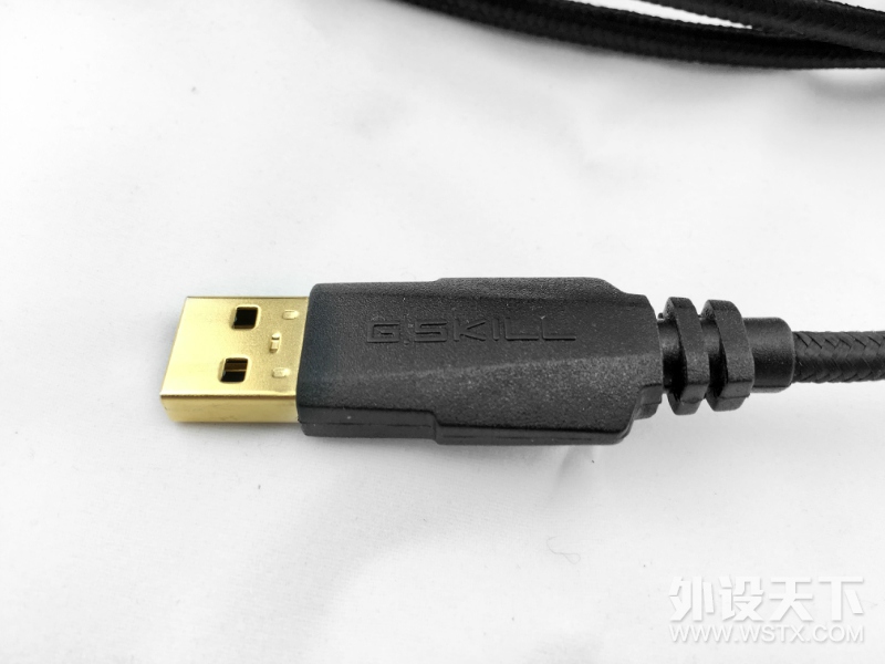 >---------芝奇KM560键盘评测---------又一个内存大厂的野心之作---------<