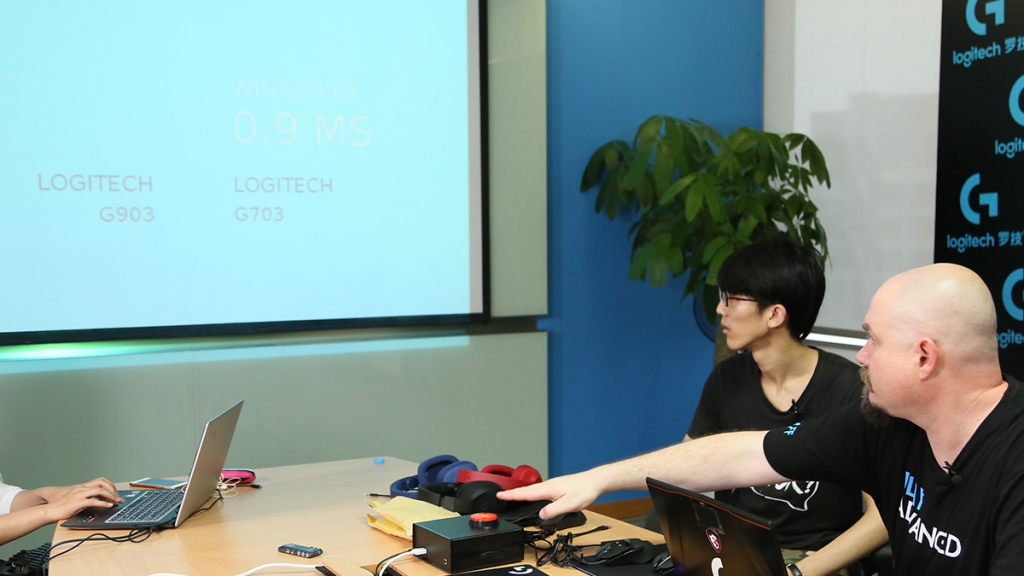 边用边充电的无线鼠标你见过没?外设天下为你解密罗技黑(图7)