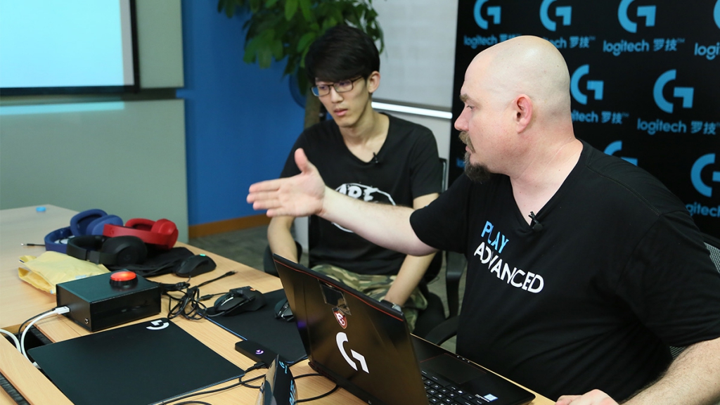 边用边充电的无线鼠标你见过没?外设天下为你解密罗技黑(图6)