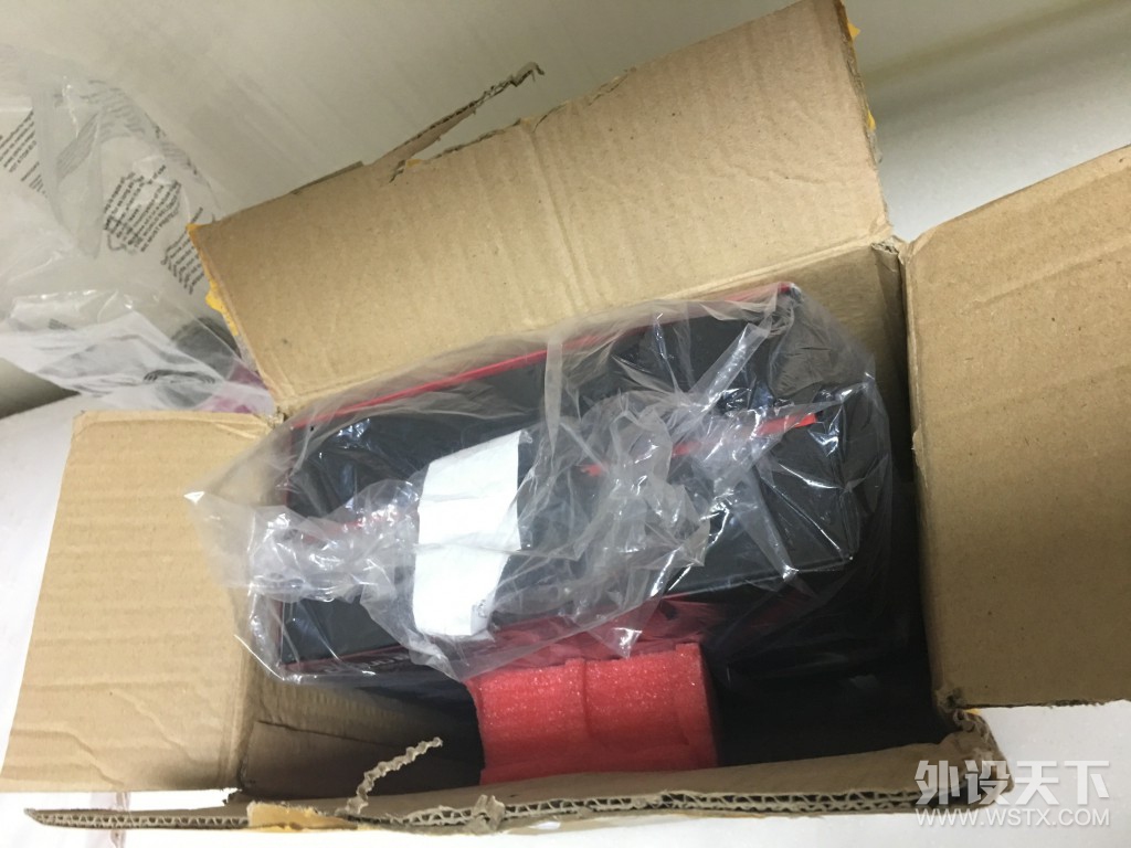 【辽宁】金士顿（Kingston）HyperX Cloud Revolver黑鹰专业电竞耳机 全新(以降价求...