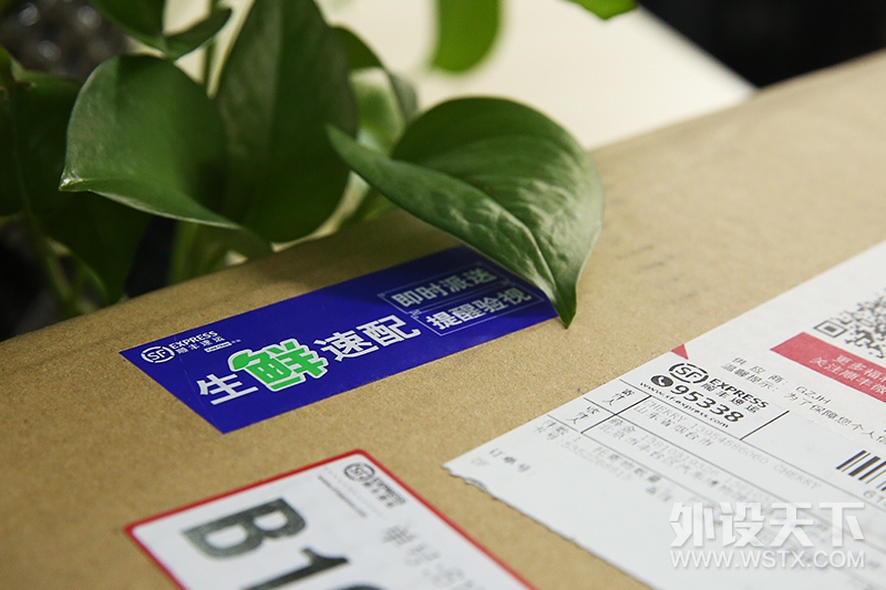 秀一波空运到的新鲜“CHERRY”——CHERRY实物邀请函开箱图赏