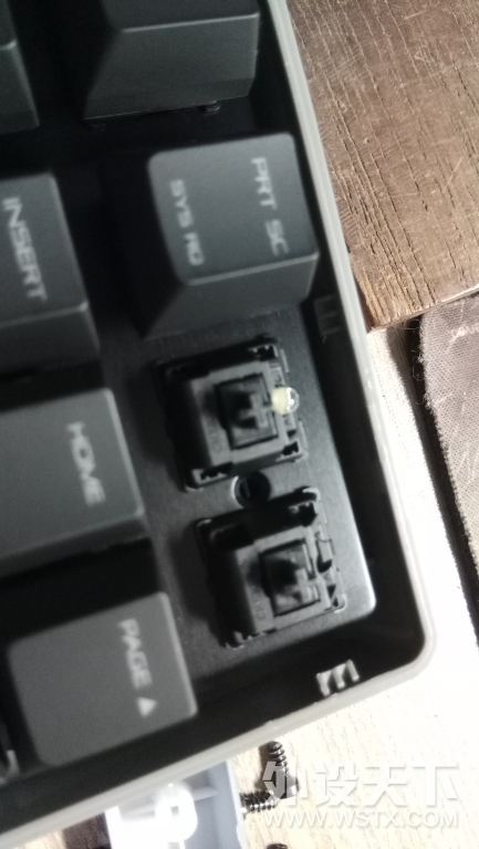 cherry  1.0TKL 无背光版拆解