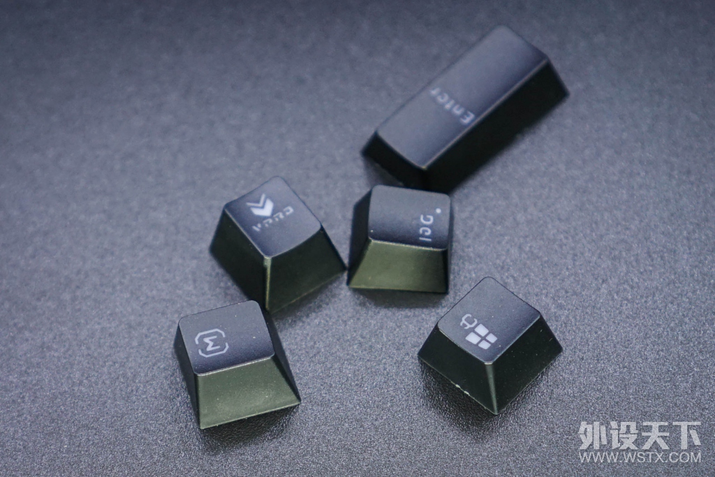 雷柏V700 RGB合金版幻彩背光机械键盘评测——暗夜里的一抹辉光