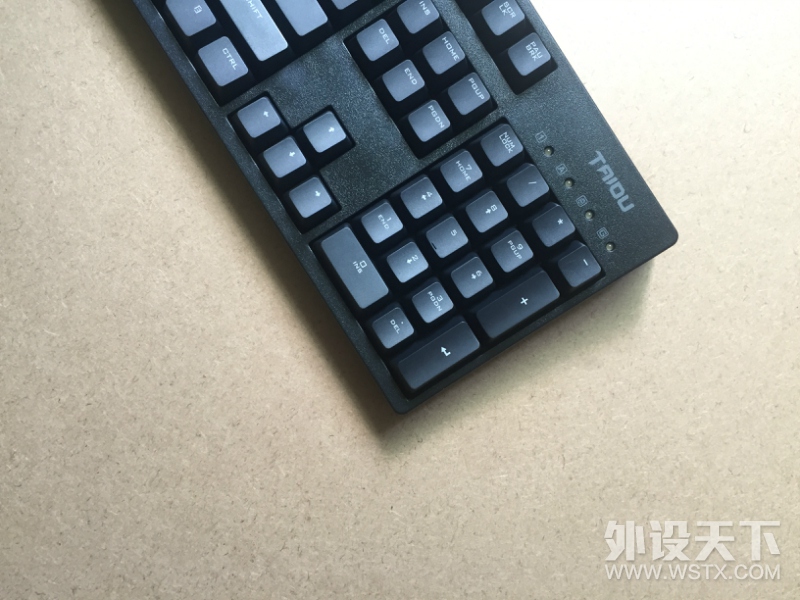 钛度TKM320召唤师机械键盘评测