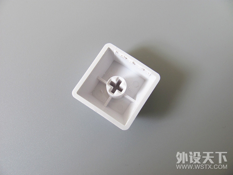 千里缘牵白和绿，当然是选择原谅他——GANSS GK87草木绿机械键盘小记