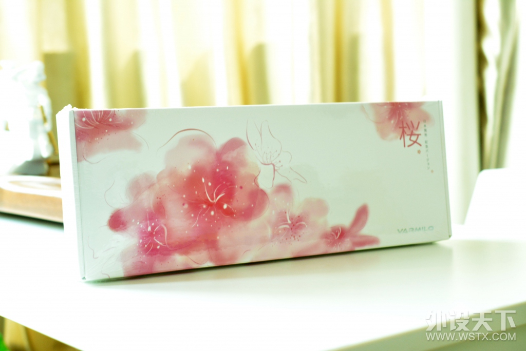 恋人手中樱花草：Varmilo 阿米洛 VA87M “樱”主题 机械键盘评测
