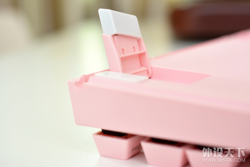 恋人手中樱花草：Varmilo 阿米洛 VA87M “樱”主题 机械键盘评测