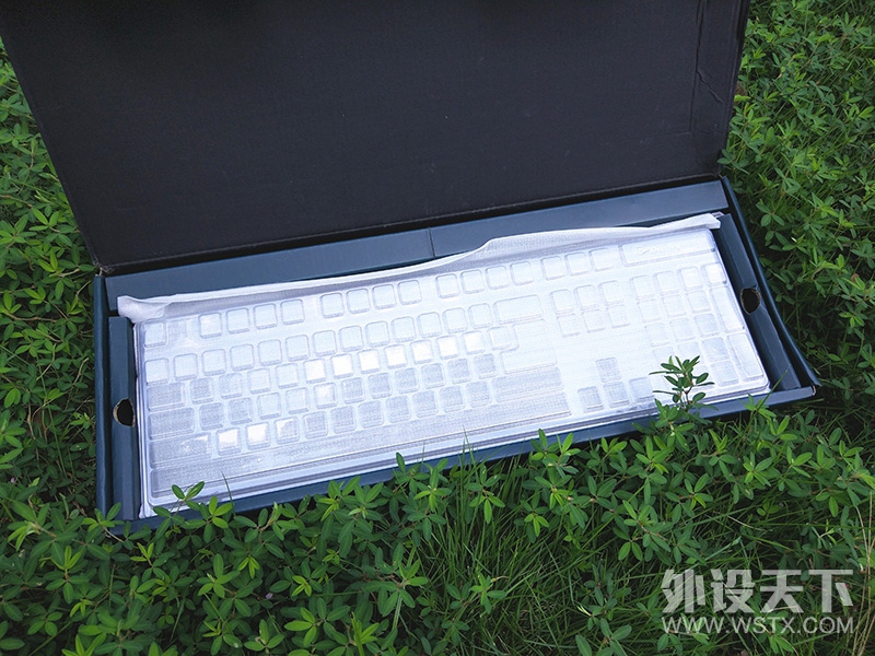 低调有内涵——AKKO x Ducky  Zero 3108侧刻PBT机械键盘上手简评