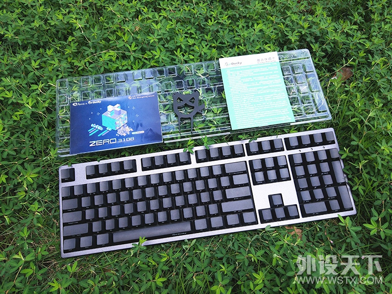低调有内涵——AKKO x Ducky  Zero 3108侧刻PBT机械键盘上手简评