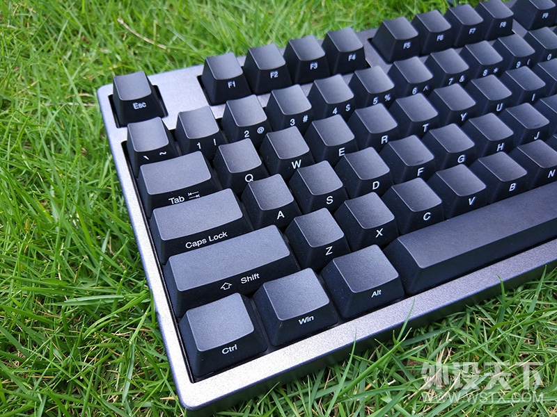 低调有内涵——AKKO x Ducky  Zero 3108侧刻PBT机械键盘上手简评