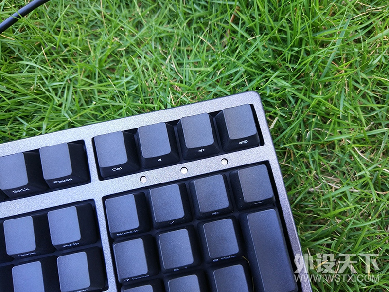 低调有内涵——AKKO x Ducky  Zero 3108侧刻PBT机械键盘上手简评