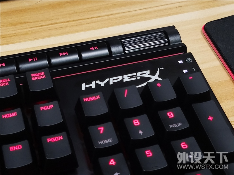 迟来的精英 从HyperX Alloy Elite键盘看三大内存厂的键盘市场
