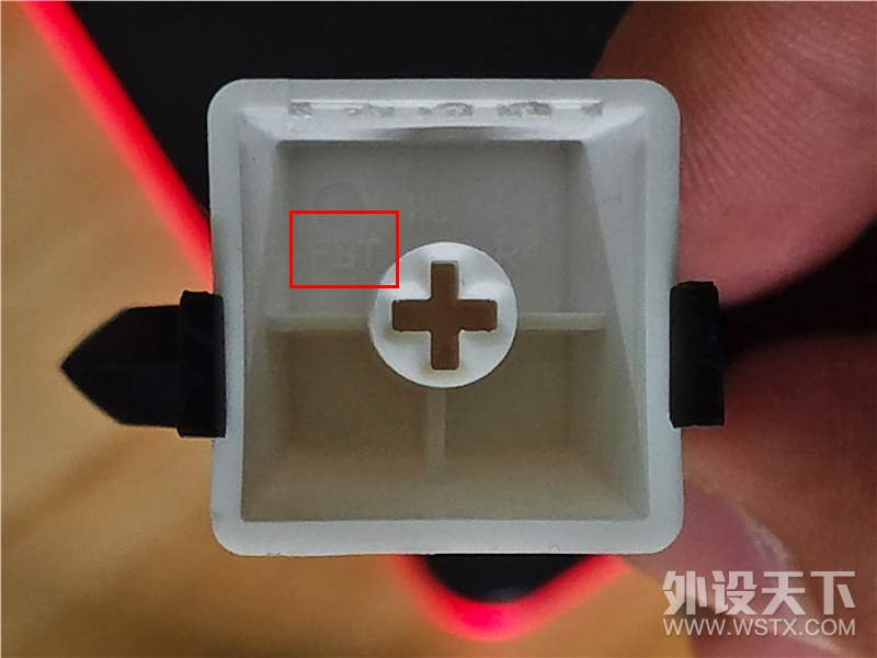 迟来的精英 从HyperX Alloy Elite键盘看三大内存厂的键盘市场