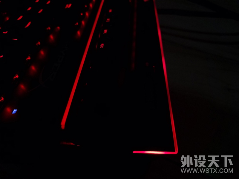 迟来的精英 从HyperX Alloy Elite键盘看三大内存厂的键盘市场