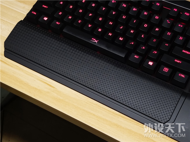 迟来的精英 从HyperX Alloy Elite键盘看三大内存厂的键盘市场