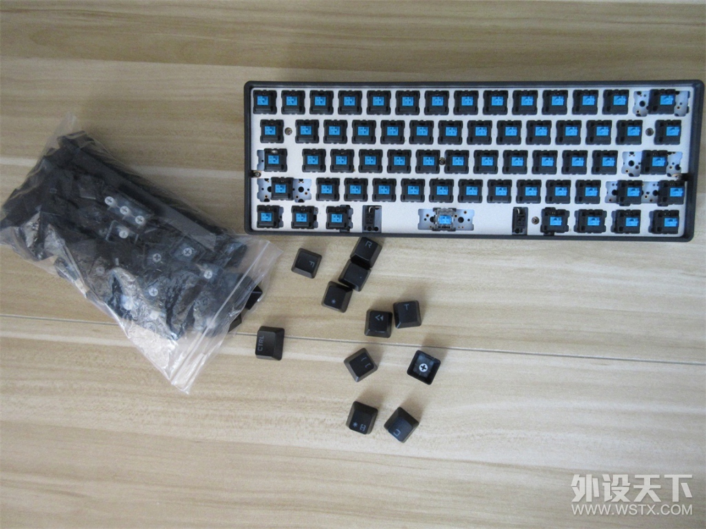 【河北】白菜价出一波外设，实用党进！ 赛睿，卓威，冰豹，GH60，显示器。。。