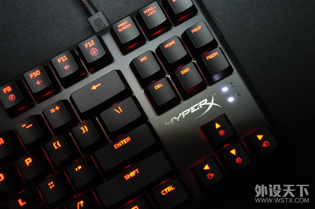 太子登基指日可待，Alloy FPS PRO机械键盘评测