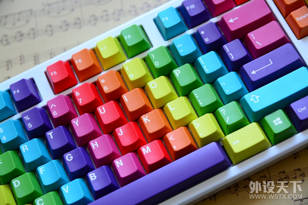 五彩缤纷OR杀马特！你说的算——GMK Rainbow彩虹套键帽图赏