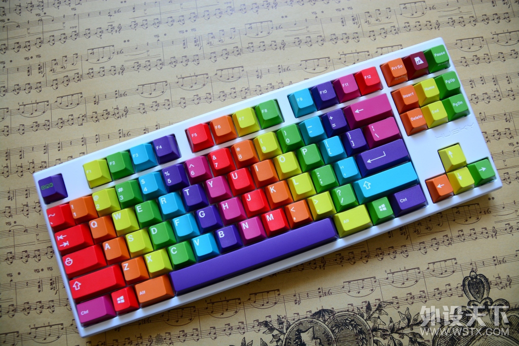 五彩缤纷OR杀马特！你说的算——GMK Rainbow彩虹套键帽图赏
