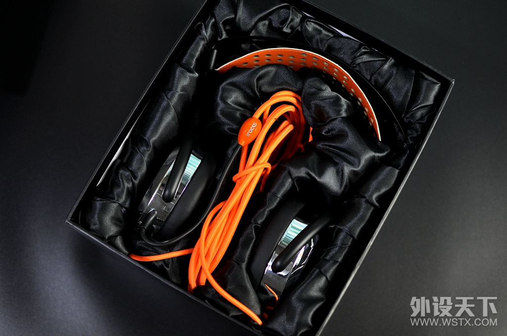 电竞耳机里谈HIFI音质它第一，艾芮克钕400i游戏耳机评测
