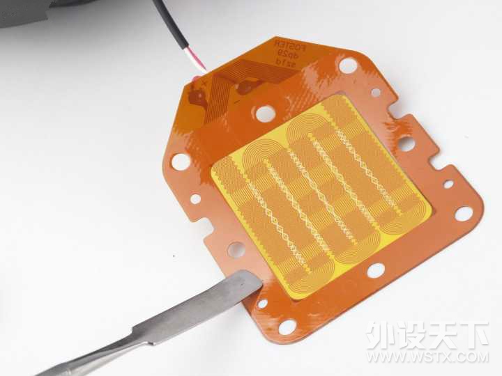 电竞耳机里谈HIFI音质它第一，艾芮克钕400i游戏耳机评测