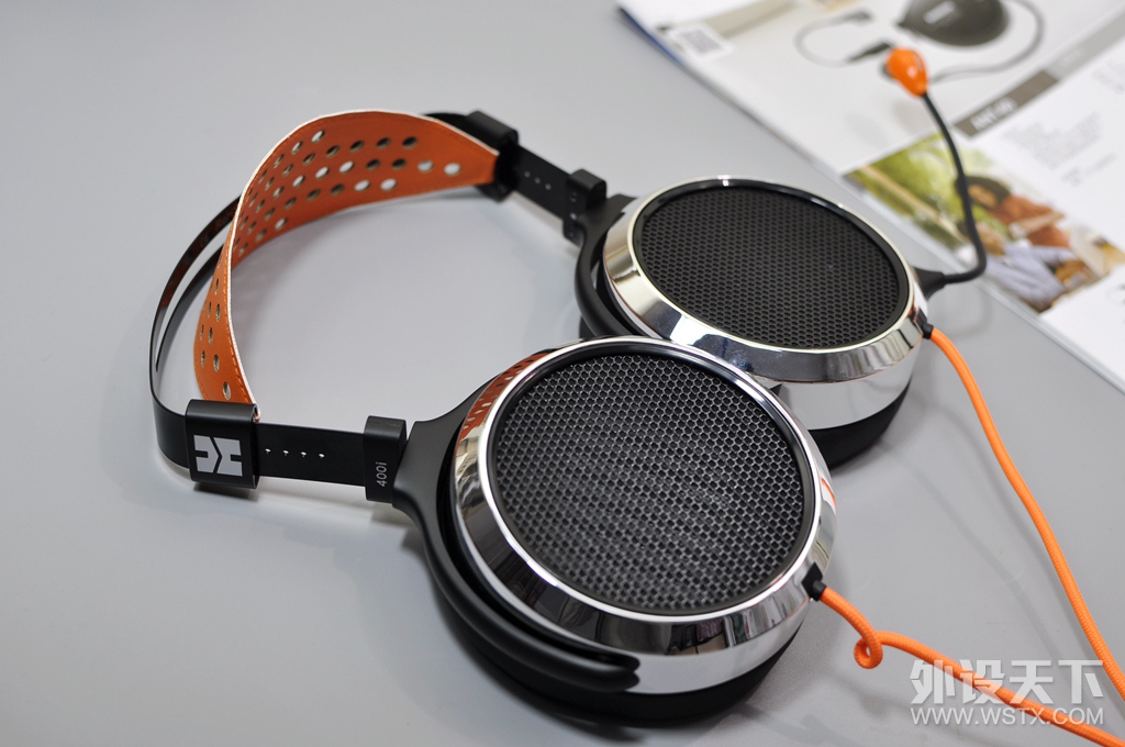 电竞耳机里谈HIFI音质它第一，艾芮克钕400i游戏耳机评测