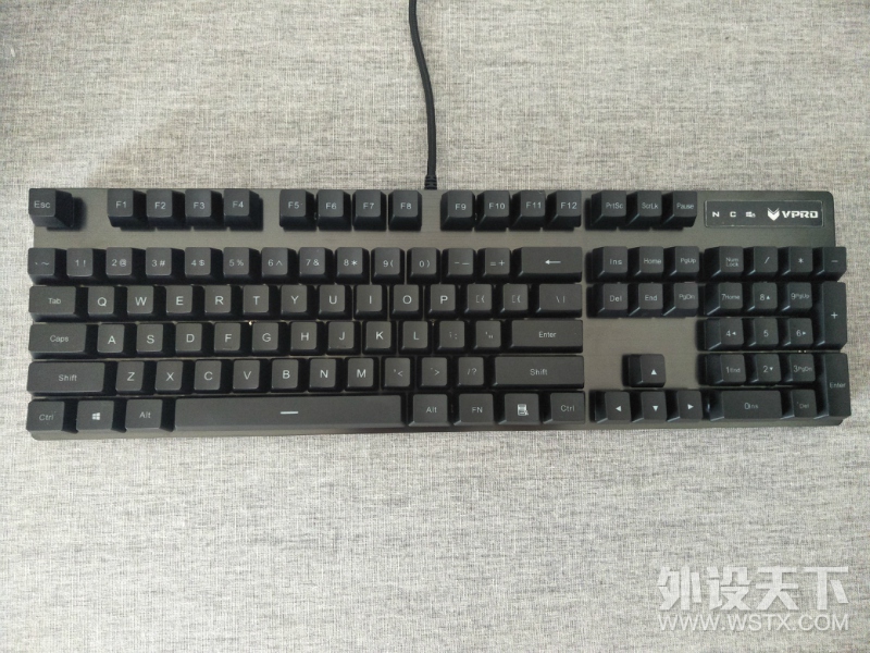 【众测】流光幻彩 —— 雷柏V806背光游戏键盘