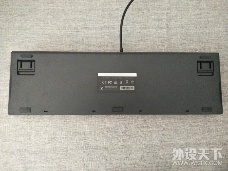 【众测】流光幻彩 —— 雷柏V806背光游戏键盘